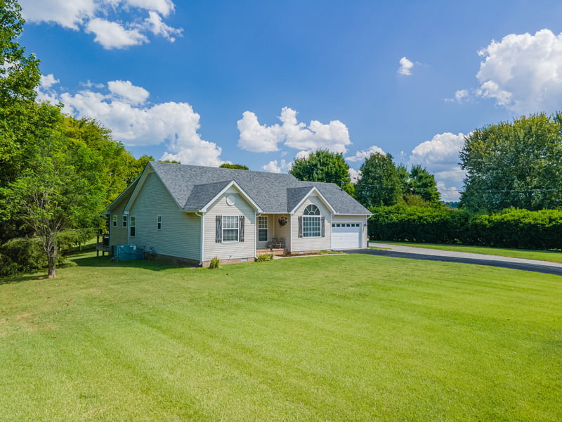463 White Oak Trl, Spring Hill, TN 37174