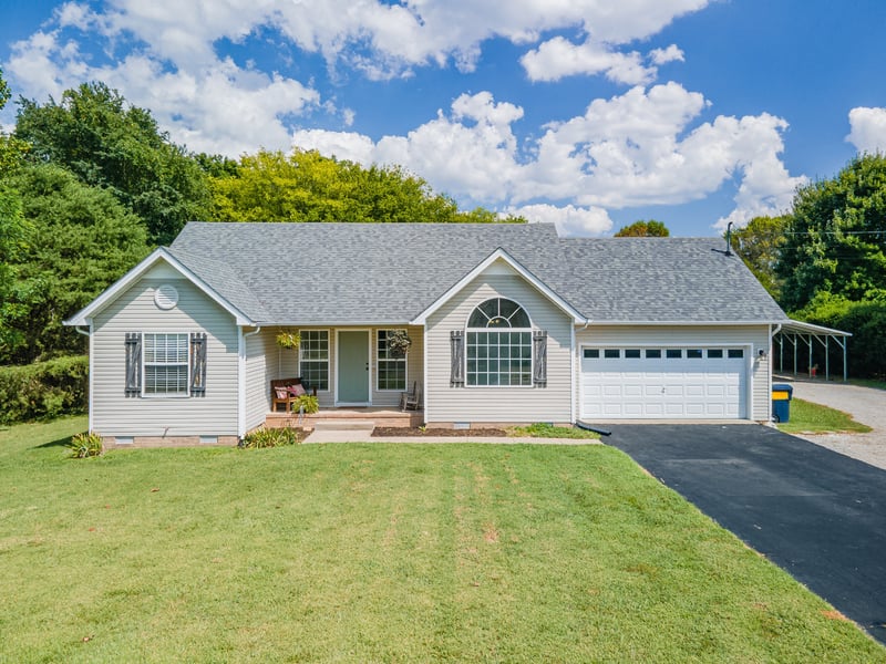 463 White Oak Trl, Spring Hill, TN 37174