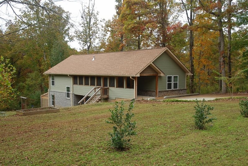 1011 Owen Ct, Ashland City, TN 37015