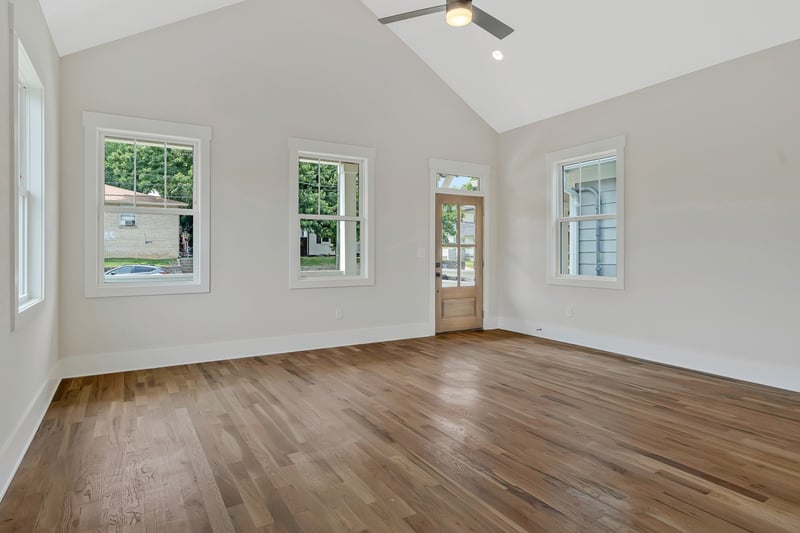 904 32nd Ave #A, Nashville, TN 37209