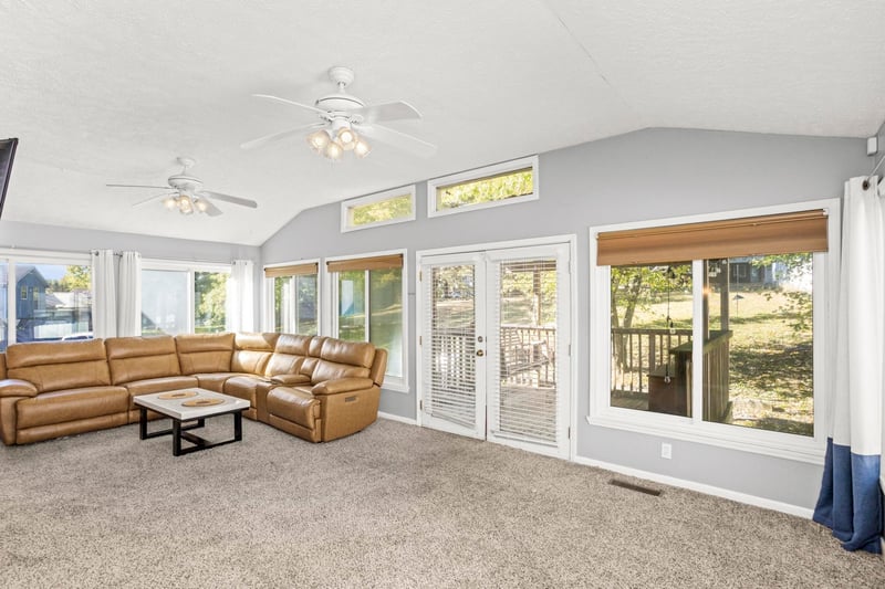 218 Cedarview Dr, Antioch, TN 37013