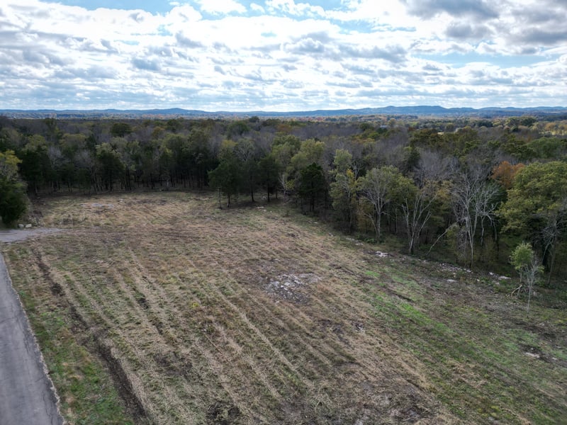 1 Rocky Glade Rd, Eagleville, TN 37060
