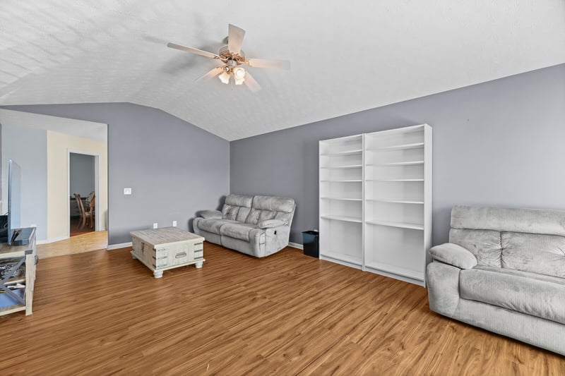 319 June Dr, Lebanon, TN 37087