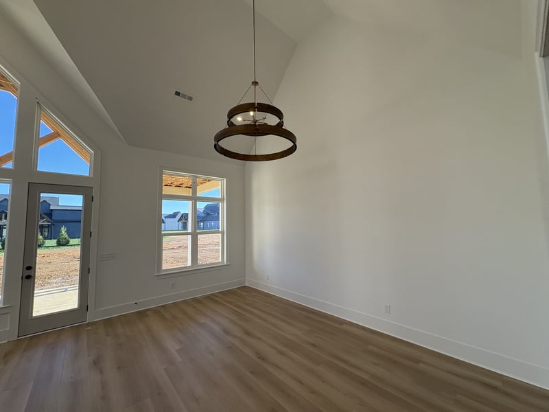 7513 Sutcliff Dr, College Grove, TN 37046