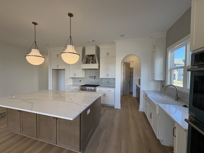 7513 Sutcliff Dr, College Grove, TN 37046