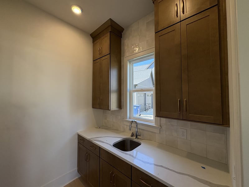 7928 Halewood Dr, College Grove, TN 37046