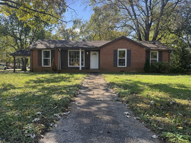 1403 Avon Rd, Murfreesboro, TN 37129