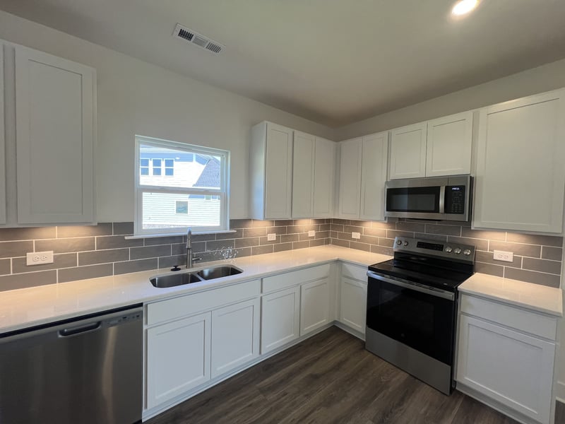 7256 Fairlawn Dr, Fairview, TN 37062