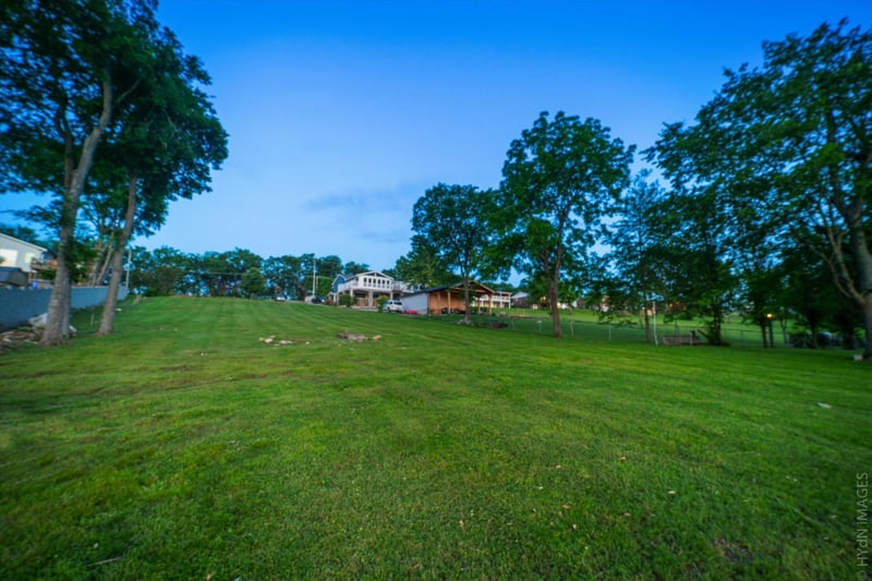 1096 Lock 4 Rd, Gallatin, TN 37066