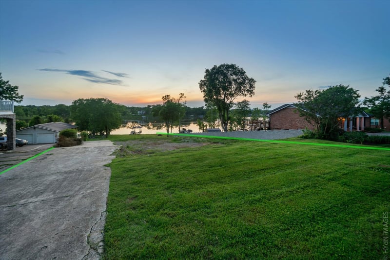 1096 Lock 4 Rd, Gallatin, TN 37066