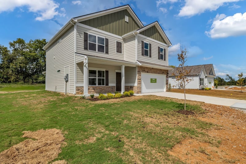 565 Nightengale Ridge Dr, Columbia, TN 38401