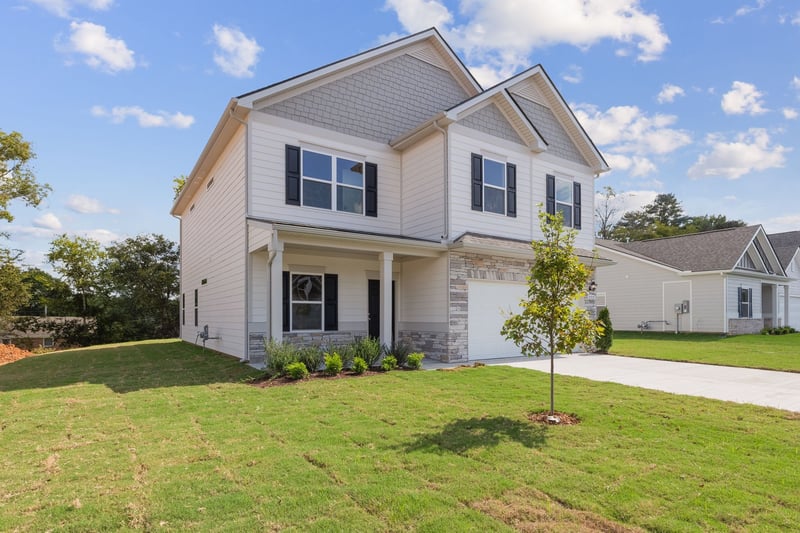 572 Nightengale Ridge Dr, Columbia, TN 38401
