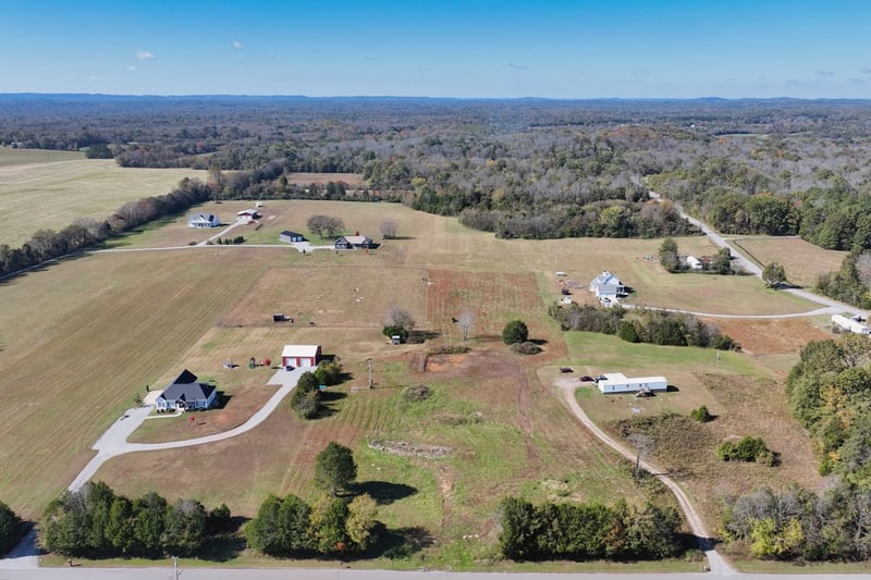 3520 Arthur Sampson Rd, Lewisburg, TN 37091