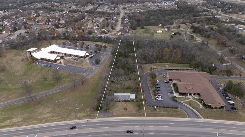 2825 N Mount Juliet Rd, Mount Juliet, TN 37122