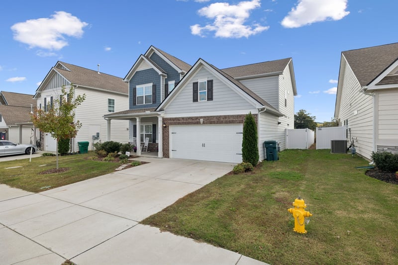 110 Gatwick Dr, Lebanon, TN 37087