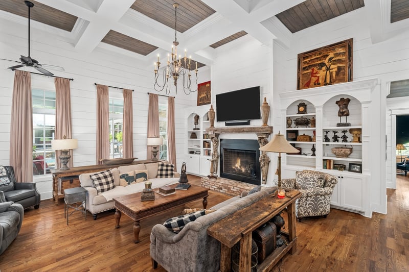 5566 Hill Rd, Brentwood, TN 37027