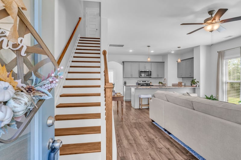 1032 Emery Bay Cir, Hendersonville, TN 37075