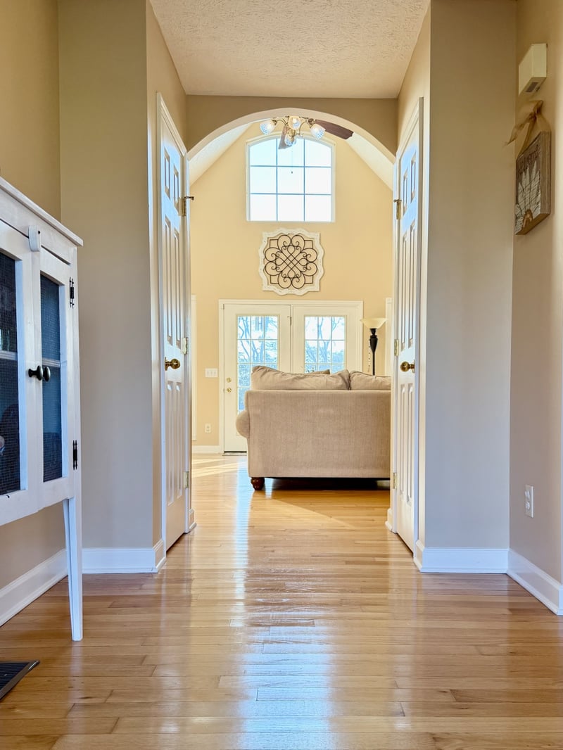 1043 Emerald Way, Castalian Springs, TN 37031