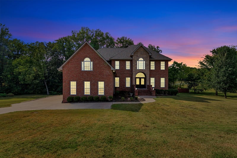 1033 Valleydale Ave, Cross Plains, TN 37049