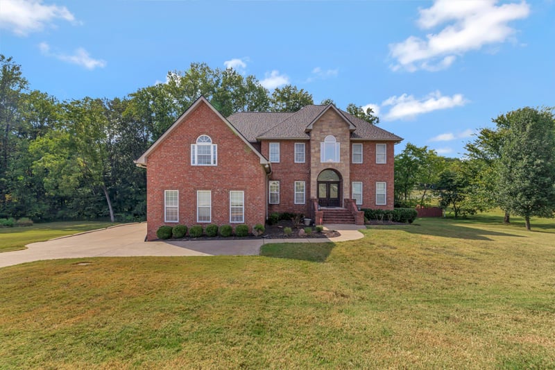 1033 Valleydale Ave, Cross Plains, TN 37049