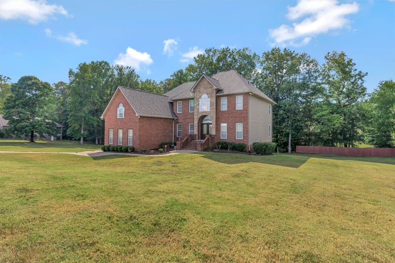 1033 Valleydale Ave, Cross Plains, TN 37049