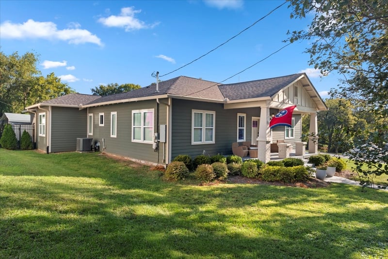 1227 Mcgavock Pike, Nashville, TN 37216