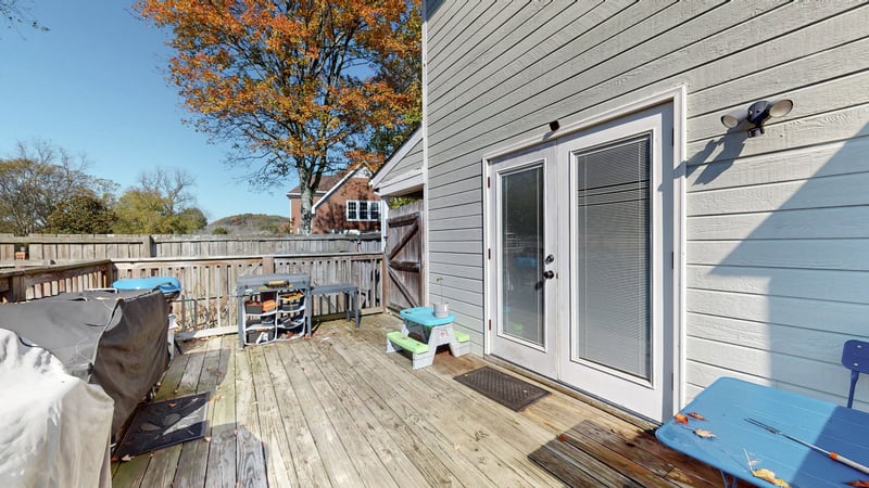 1026 Kendall Farms Dr, Hendersonville, TN 37075