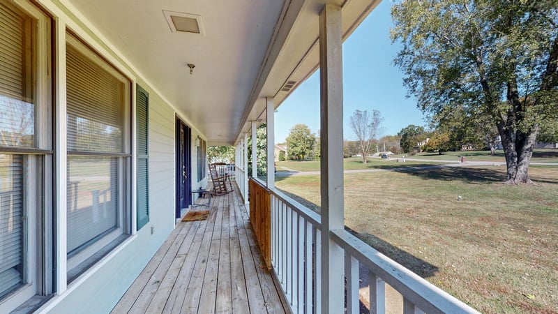 1026 Kendall Farms Dr, Hendersonville, TN 37075