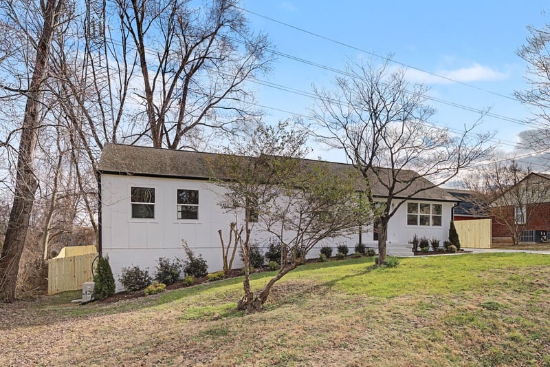 2923 Teakwood Dr, Nashville, TN 37214