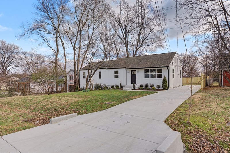 2923 Teakwood Dr, Nashville, TN 37214