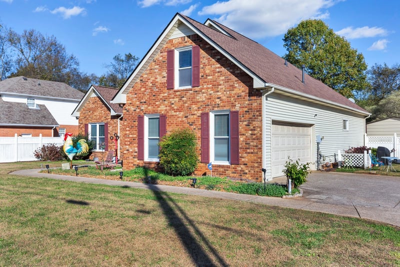 2264 Alydar Rn, Murfreesboro, TN 37127