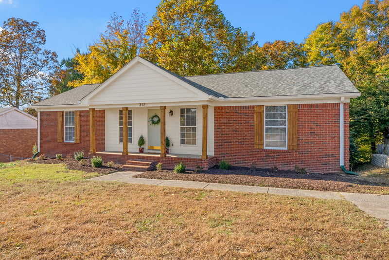 317 Eisenhower Dr, Ashland City, TN 37015