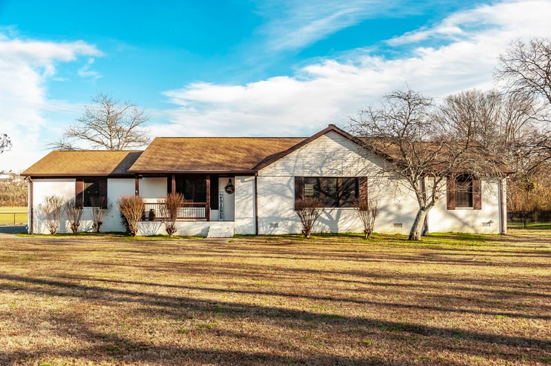 170 Upper Station Camp Crk Rd, Gallatin, TN 37066