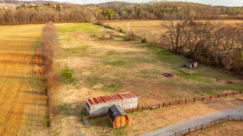 170 Upper Station Camp Crk Rd, Gallatin, TN 37066