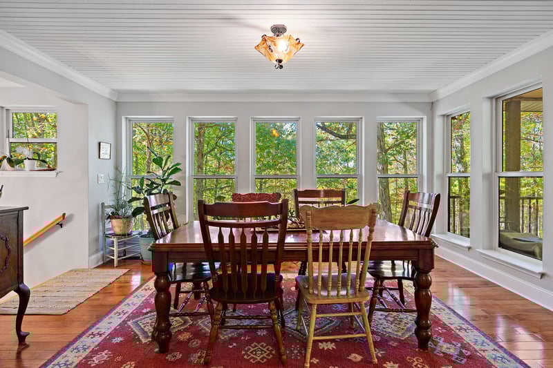 135 Shade Tree Ln, Pegram, TN 37143