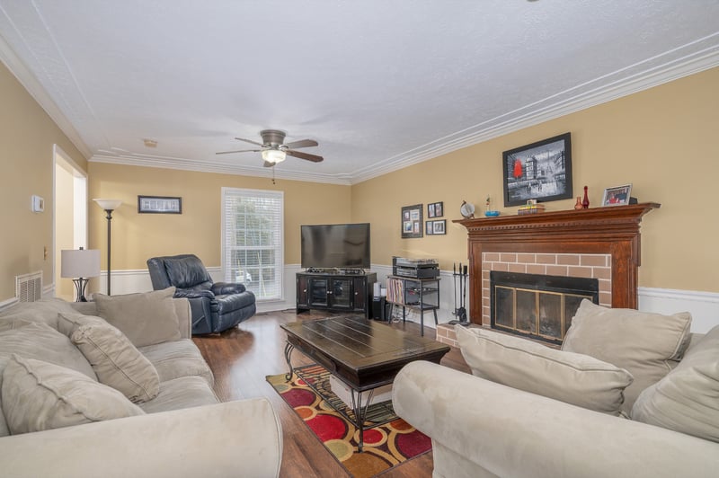 912 Flintlock Pl, Nashville, TN 37217