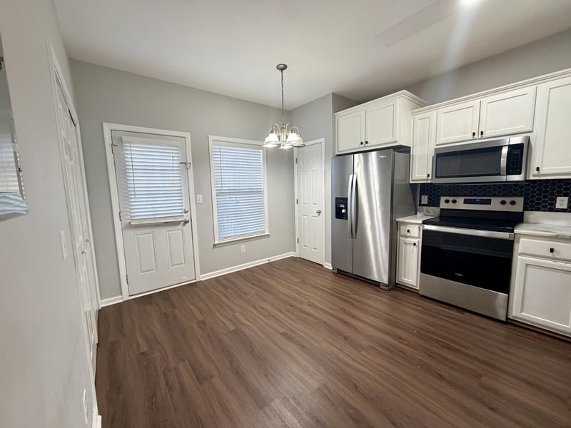 906 Cashmere Dr, Thompsons Station, TN 37179