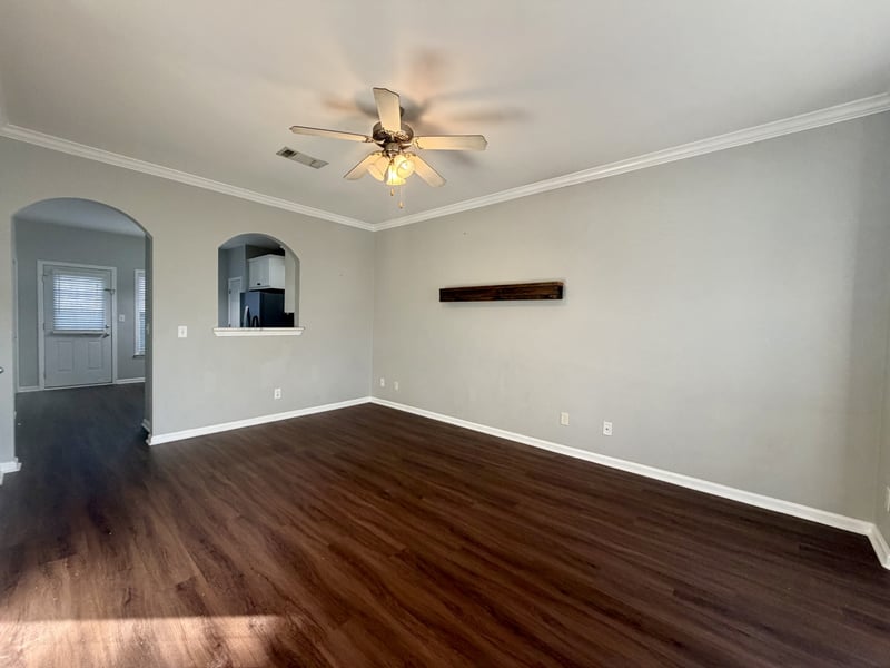 906 Cashmere Dr, Thompsons Station, TN 37179