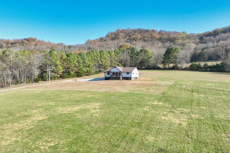 178 Wilburn Hollow Rd, Riddleton, TN 37151
