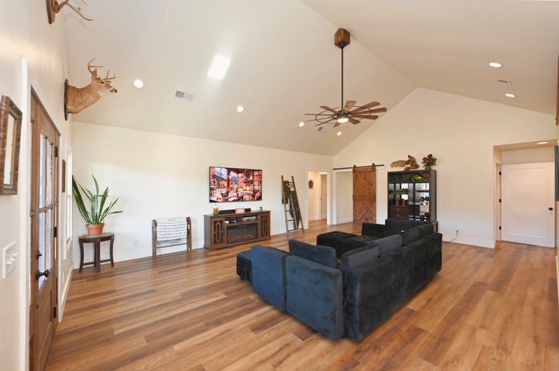 178 Wilburn Hollow Rd, Riddleton, TN 37151