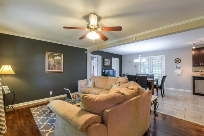 103 Hilltop Dr, Hendersonville, TN 37075