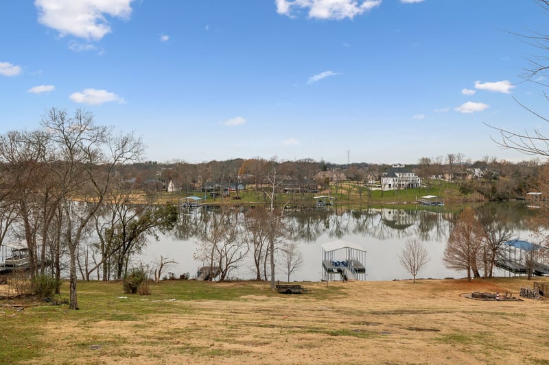 1108 Lock 4 Rd, Gallatin, TN 37066