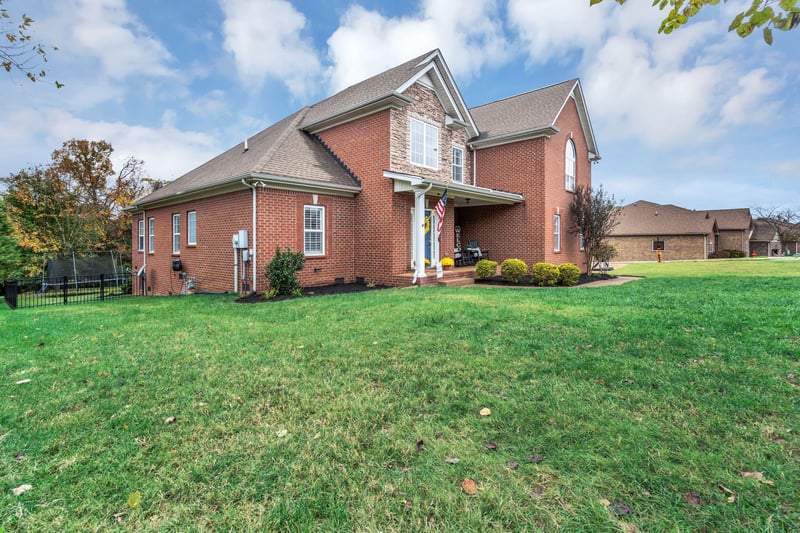9008 Brooks Crossing, Mount Juliet, TN 37122