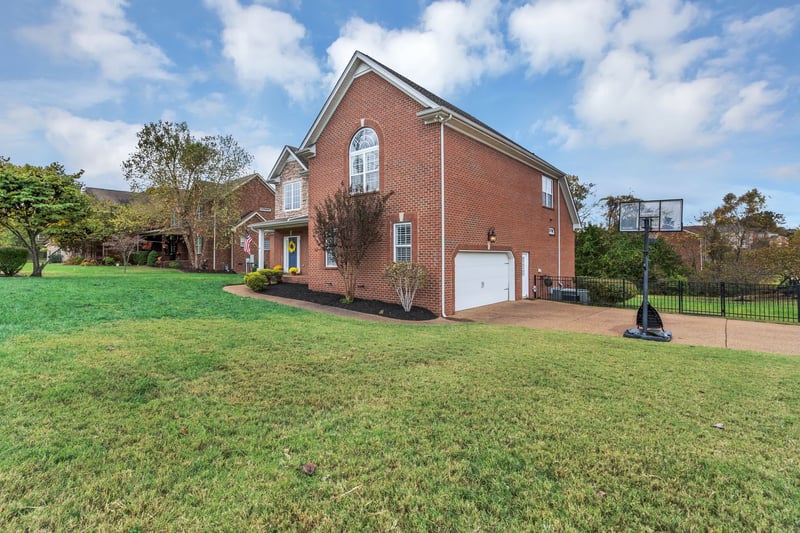 9008 Brooks Crossing, Mount Juliet, TN 37122