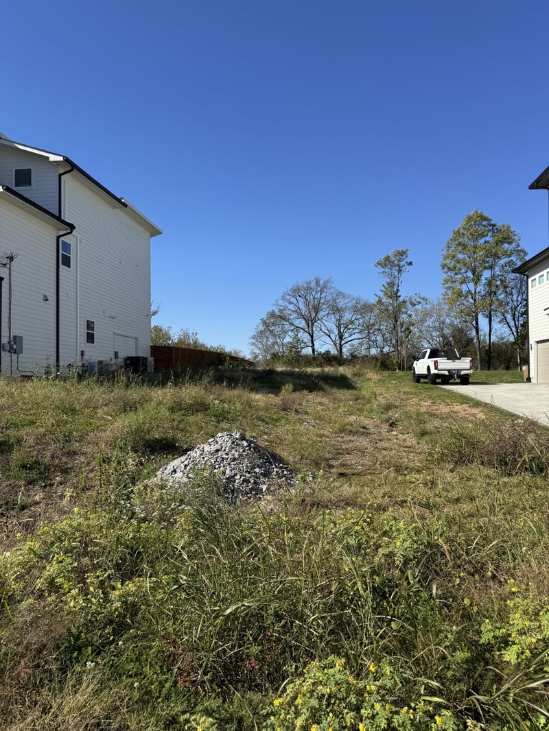 1535 E Stewarts Ln, Nashville, TN 37218