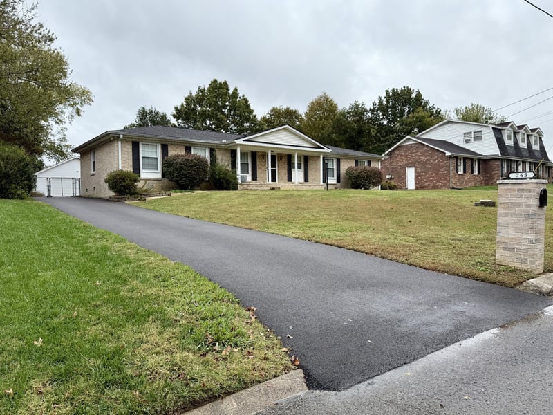 765 Myhr Dr, Nashville, TN 37221
