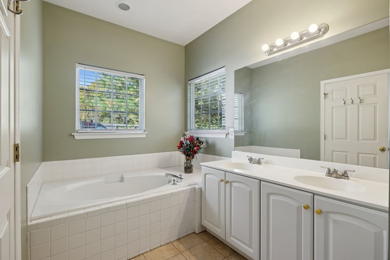 1248 Brentwood Highlands Dr, Nashville, TN 37211