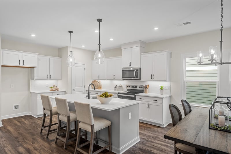 1925 Hildebrand Ln, Columbia, TN 38401