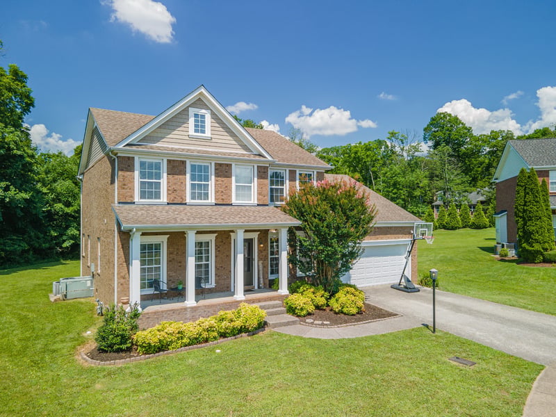 2045 Hawks Nest Ct, Hermitage, TN 37076