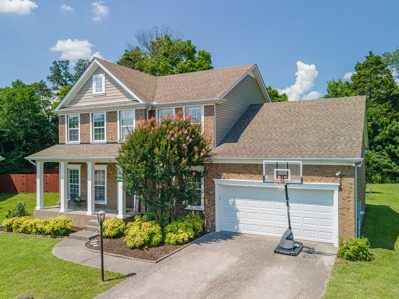 2045 Hawks Nest Ct, Hermitage, TN 37076